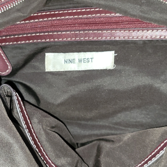 Nine West Purse Maroon - Picture 3 of 7